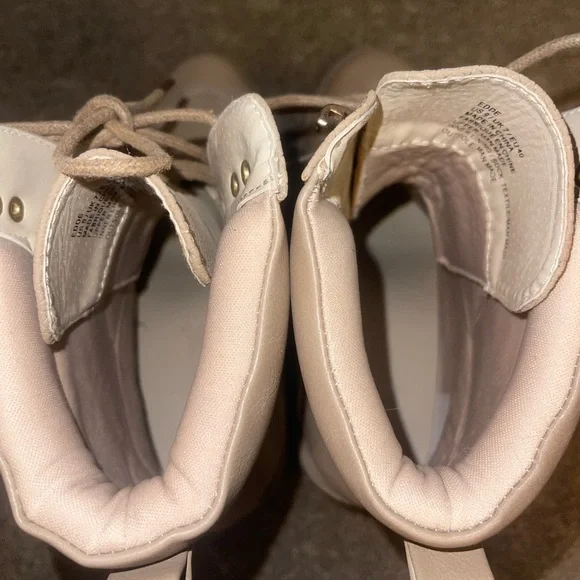 Shoe Dazzle Heel Tan Neautral Women’s Heel Boots Size 9 - Picture 4 of 5